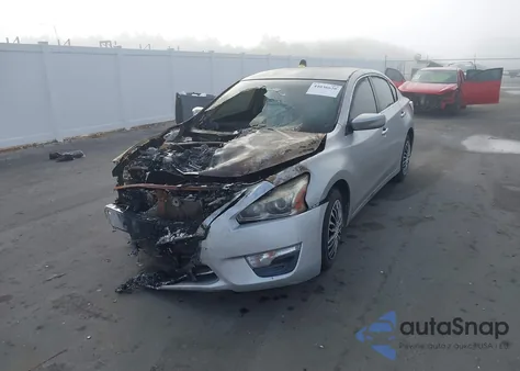 2015 Nissan Altima 2.5/2.5 S/2.5 Sl/2.5 Sv from USA, damaged, VIN 1N4AL3AP2FN888907